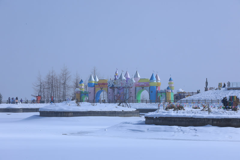 西嶺雪山冰雪樂園